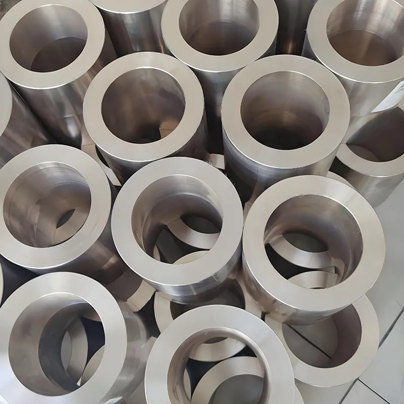 Tại sao các ngành sản xuất cao cấp lại ưa chuộng đúc ly tâm?